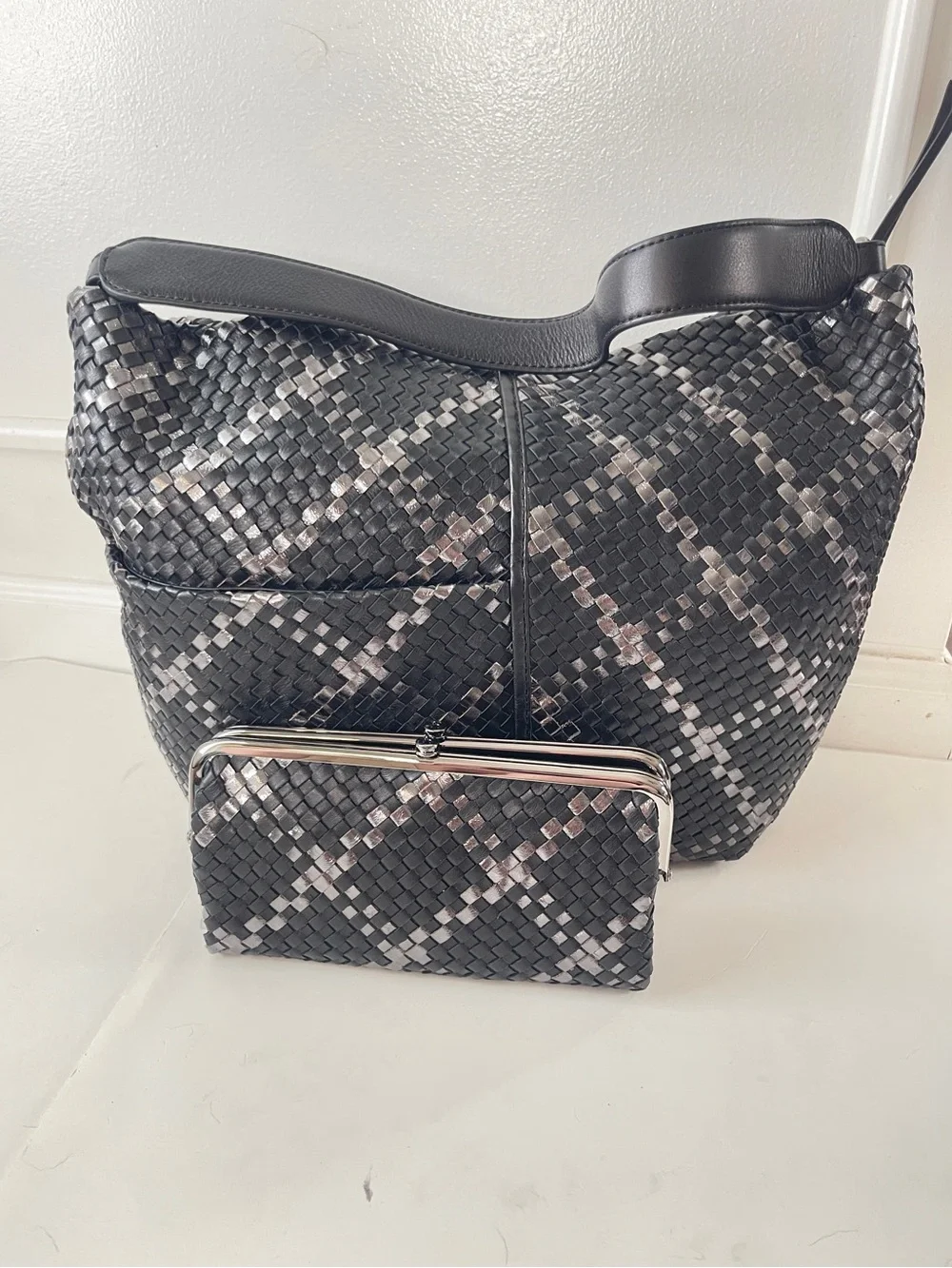 Hobo International Harley Slouchy Leather Shoulder Bag & Wallet Black Metallic